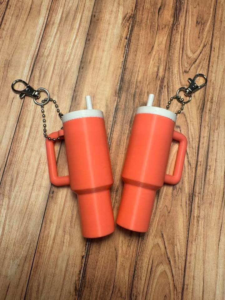 Tumbler Chapstick Holder