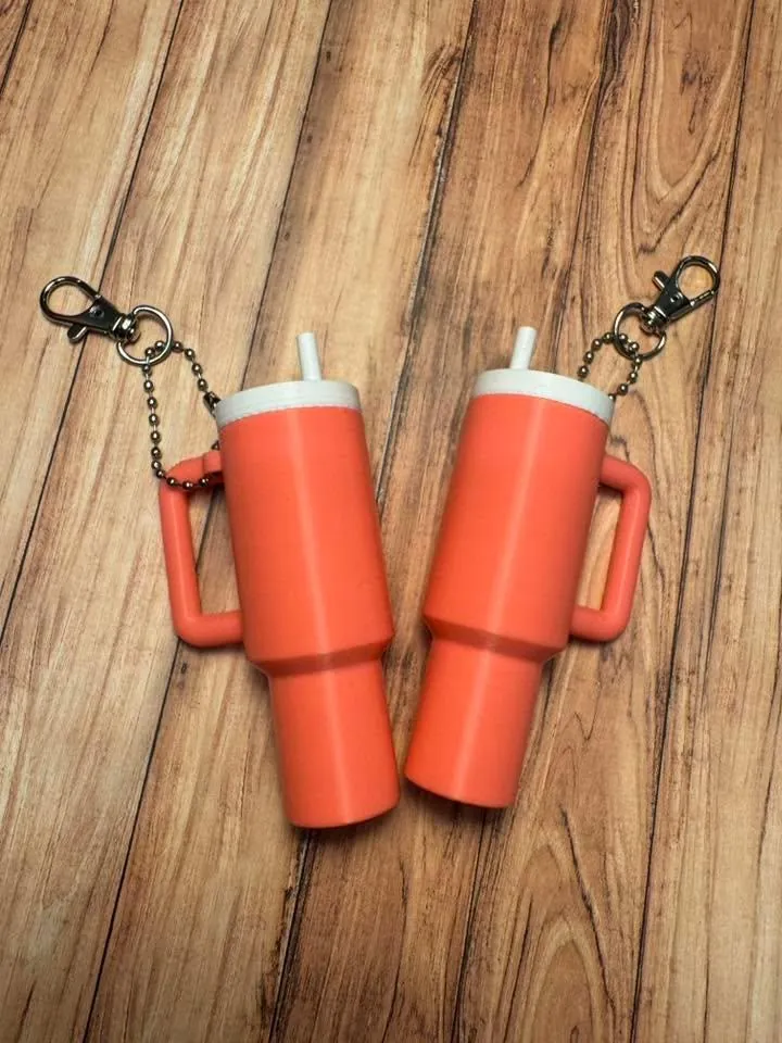 Tumbler Chapstick Holder