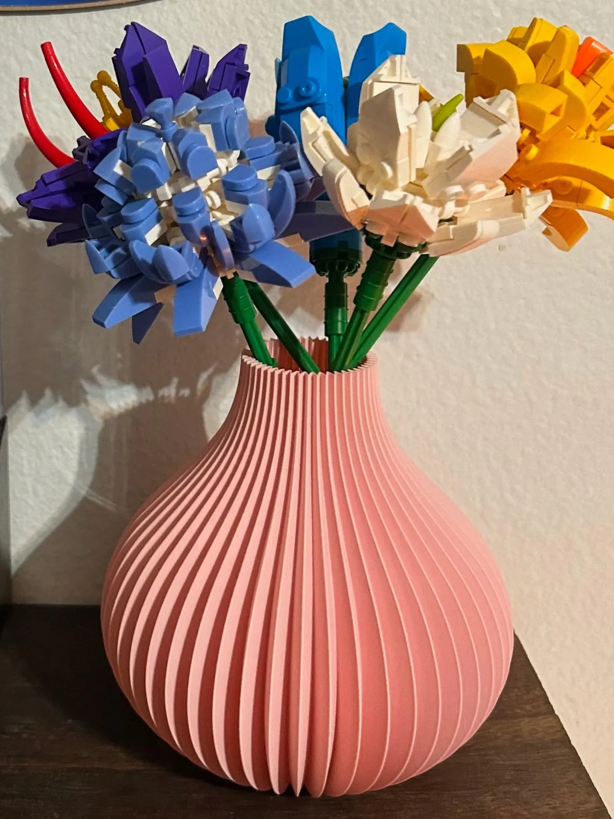 Vase and Flower view 3
